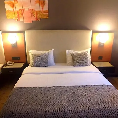 Hotel Zeo Merter *